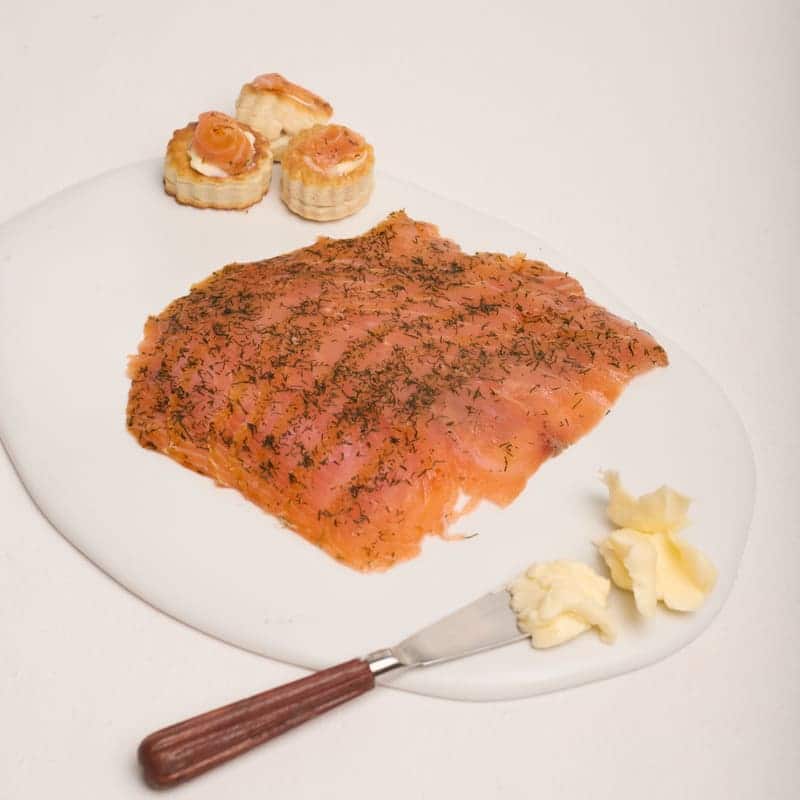 Salmón marinado Gravlax